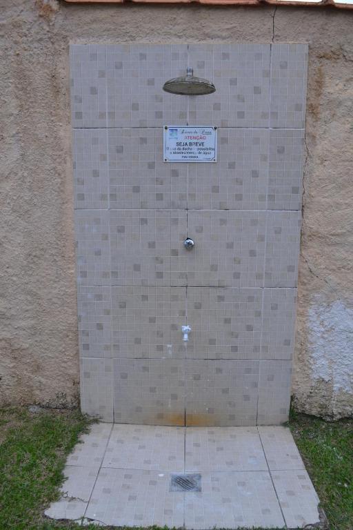  ACESSO A PÉ A PRAIA DA MARANDUBA! Casa com 2 dormitórios em Condomínio e 3 vagas de garagem