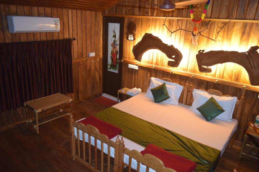 Postel nebo postele na pokoji v ubytování Sea Hut Homestay