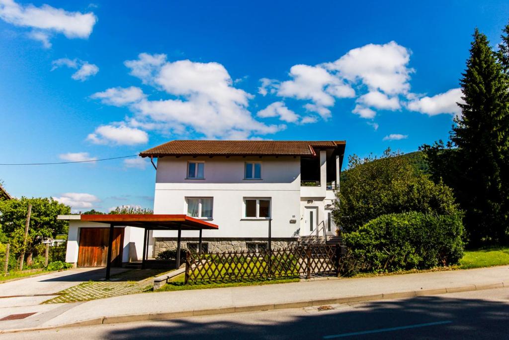Budova, kde se apartmán nachází