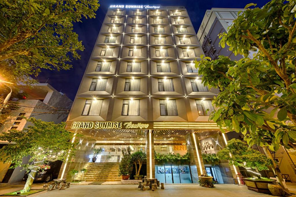 a view of the grand sunrise hotel at night at Grand Sunrise Boutique Hotel in Danang