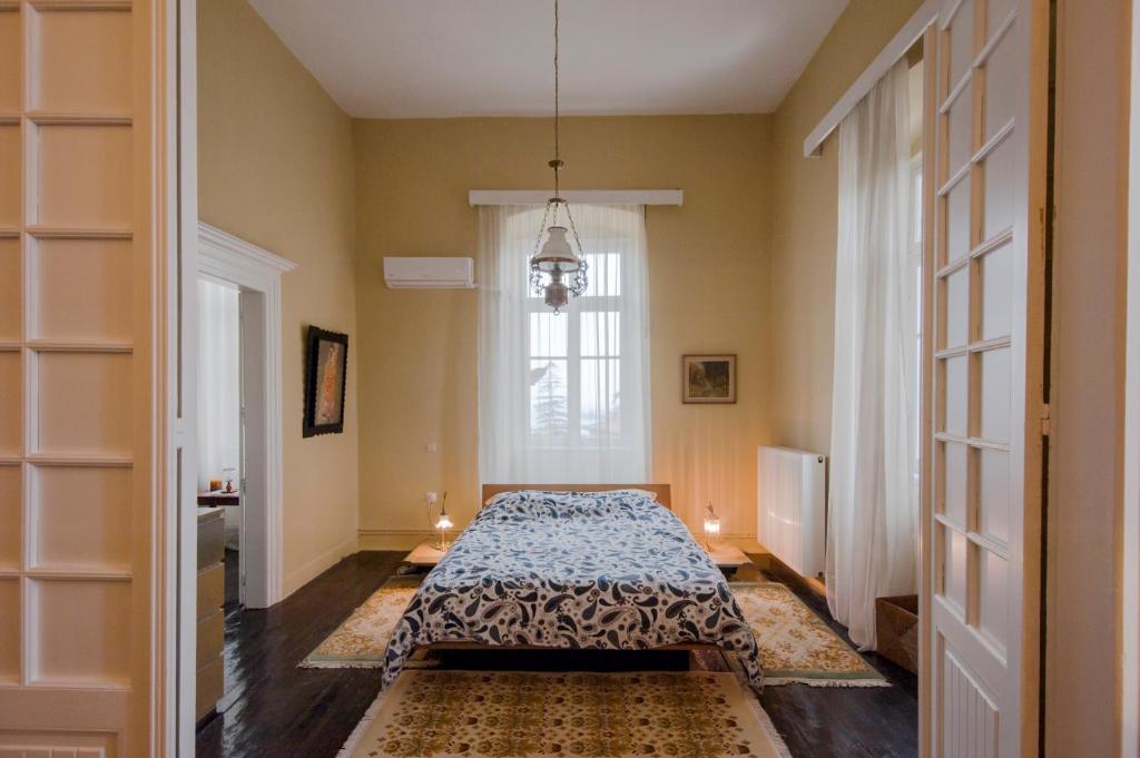 Ένα ή περισσότερα κρεβάτια σε δωμάτιο στο Mora Valisi