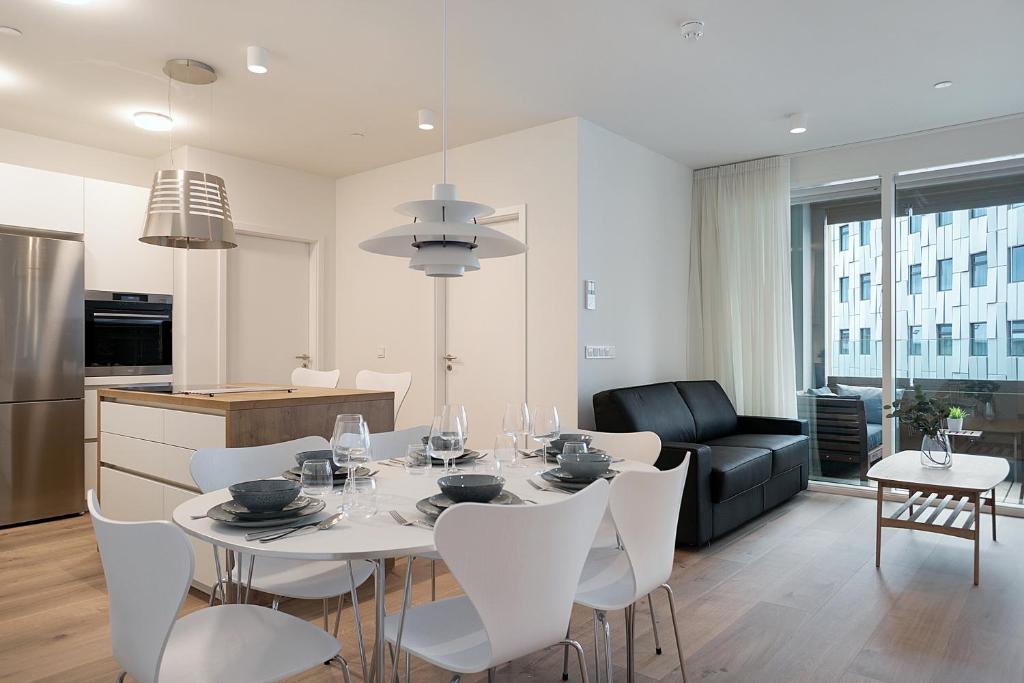 Kuchyň nebo kuchyňský kout v ubytování Sif Apartments by Heimaleiga