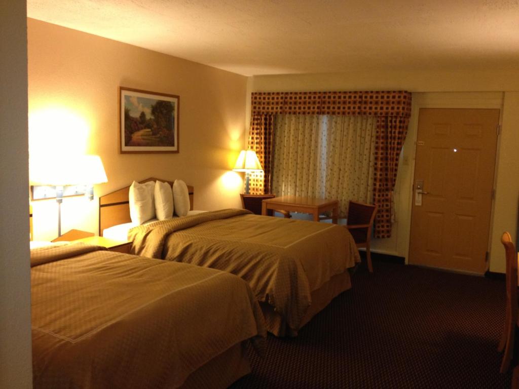 Virginia Inn photo