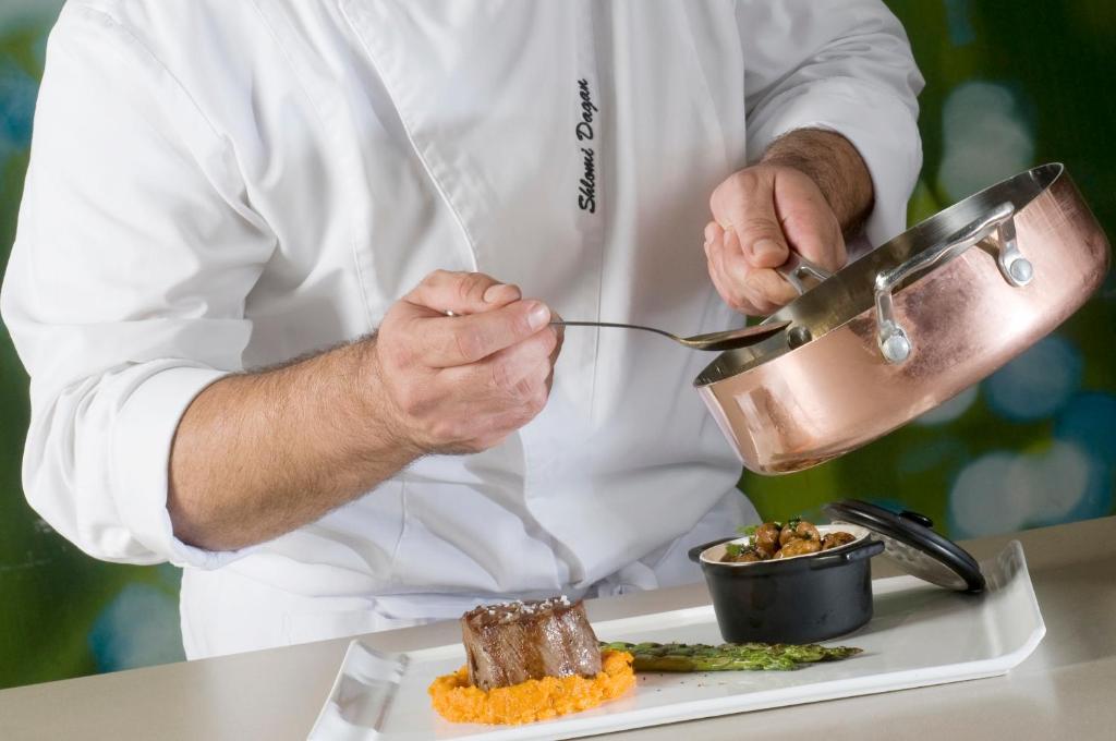 Essen im Hotel oder in der Nähe