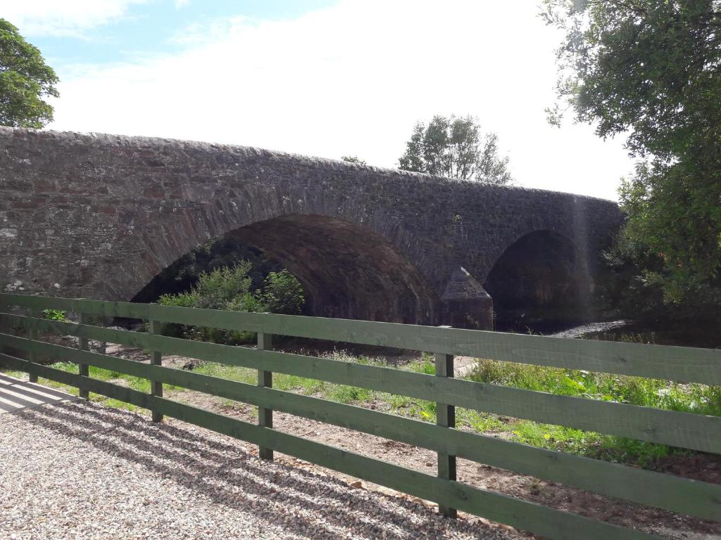 Lephenstrath Bridge Holiday Cottages Nan's Hoose