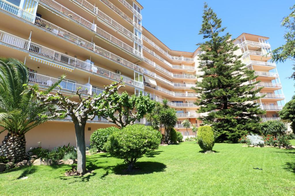 Vonkajšia záhrada v ubytovaní Creu de sant pol, apartamento 2 pax a pocos metros Playa Sant Pol F30066
