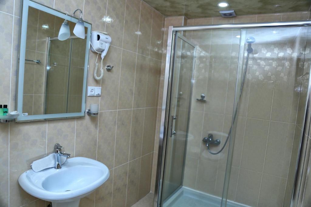 Fotografie z fotogalerie ubytování Lara Hotel v destinaci Goris