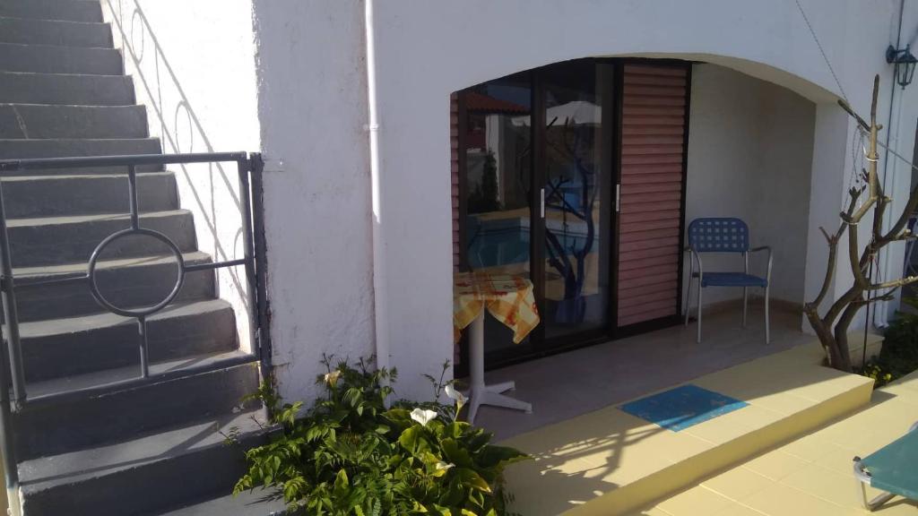 Balkón nebo terasa v ubytování Villas Irene 5 Family Apartments