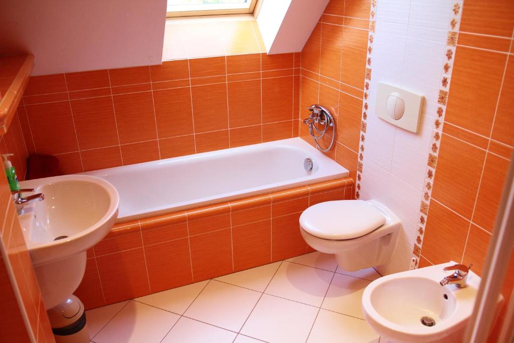 Koupelna v ubytování Schneeberg Apartmany