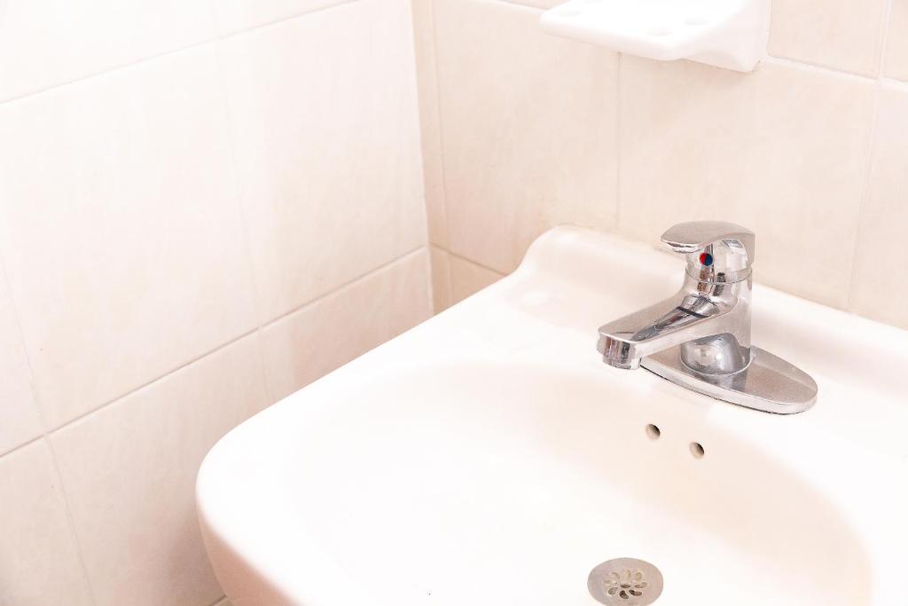 Koupelna v ubytování Casablanca Hotel Tula