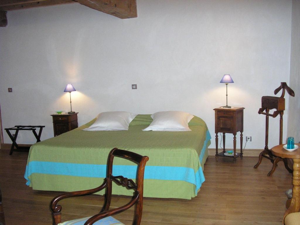 Domaine de la Bellière - Deluxe Room (2 Adults + 1 Child)
