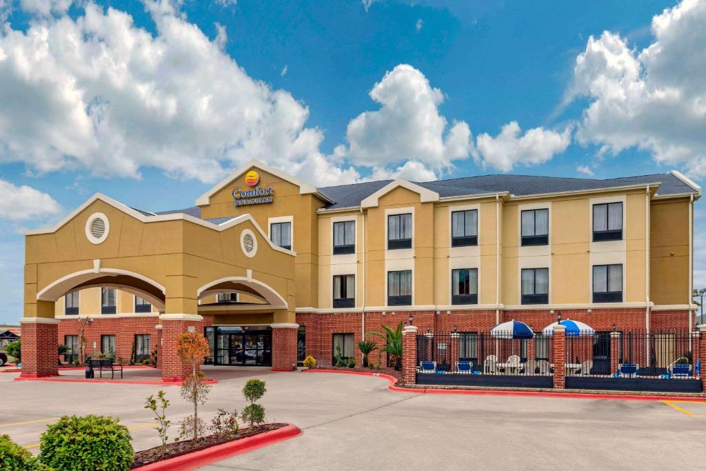 a rendering of a hotel at Comfort Inn & Suites Port Arthur-Port Neches in Port Arthur