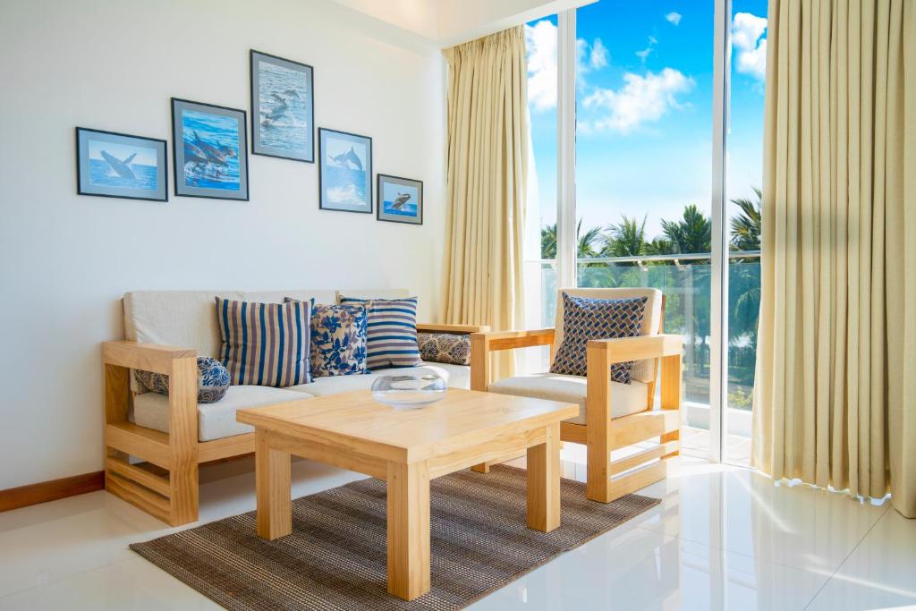 Posezení v ubytování Oceanfront Condominium - Nilaveli