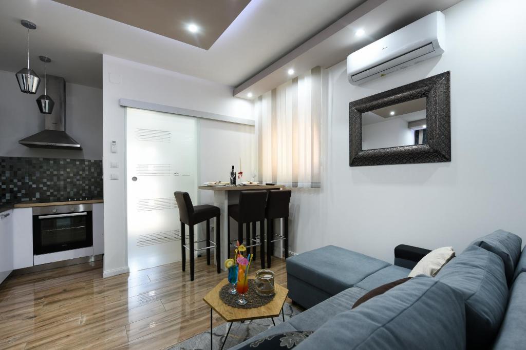 Kuchyňa alebo kuchynka v ubytovaní Shine apartment Zadar