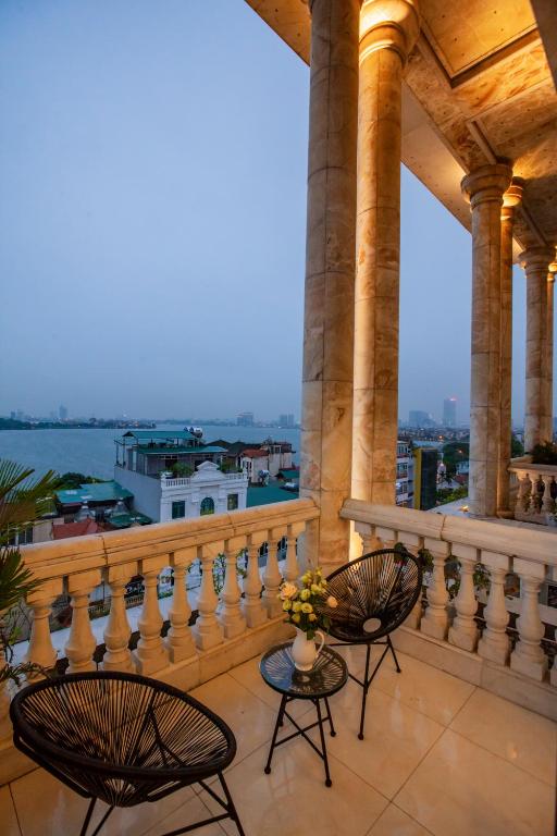 Balkón nebo terasa v ubytování Parosand Hanoi Hotel