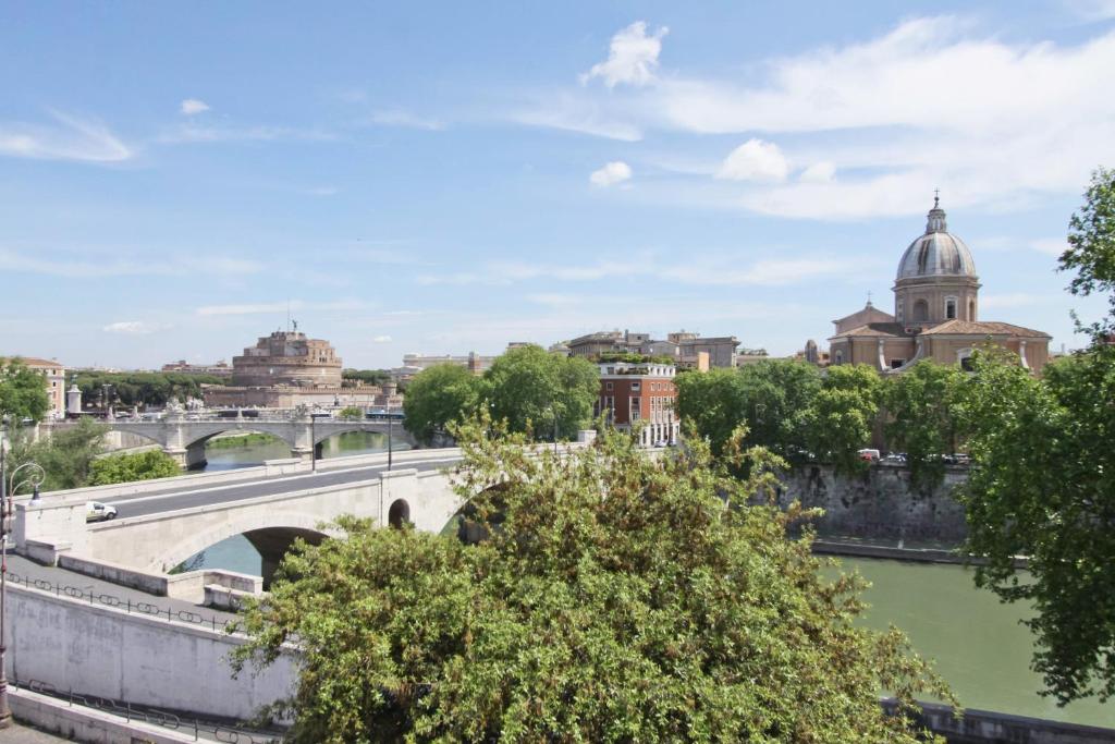 BigFamilyRome - Vatican City