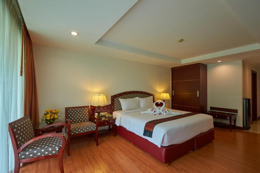 Nana Hiso Hotel - Superior King Room