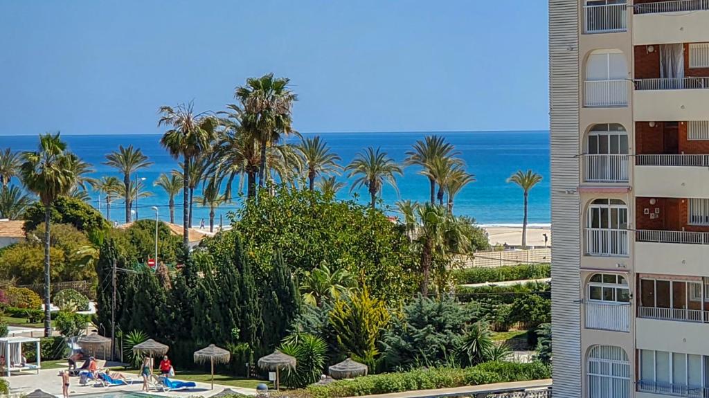 Appartement Tramontana Deluxe - Holidays B&F (Spanje Alicante ...
