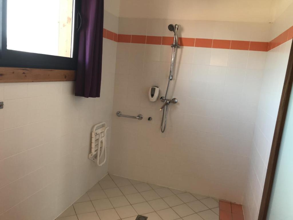 Koupelna v ubytování Hôtel Valery