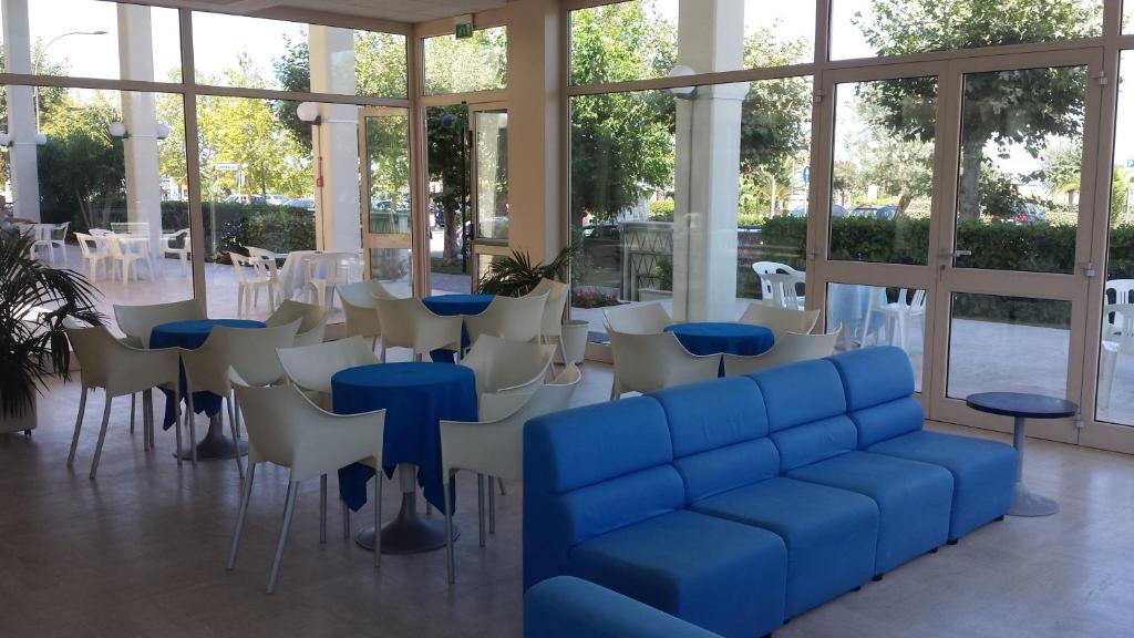 A seating area at Hotel Miramare