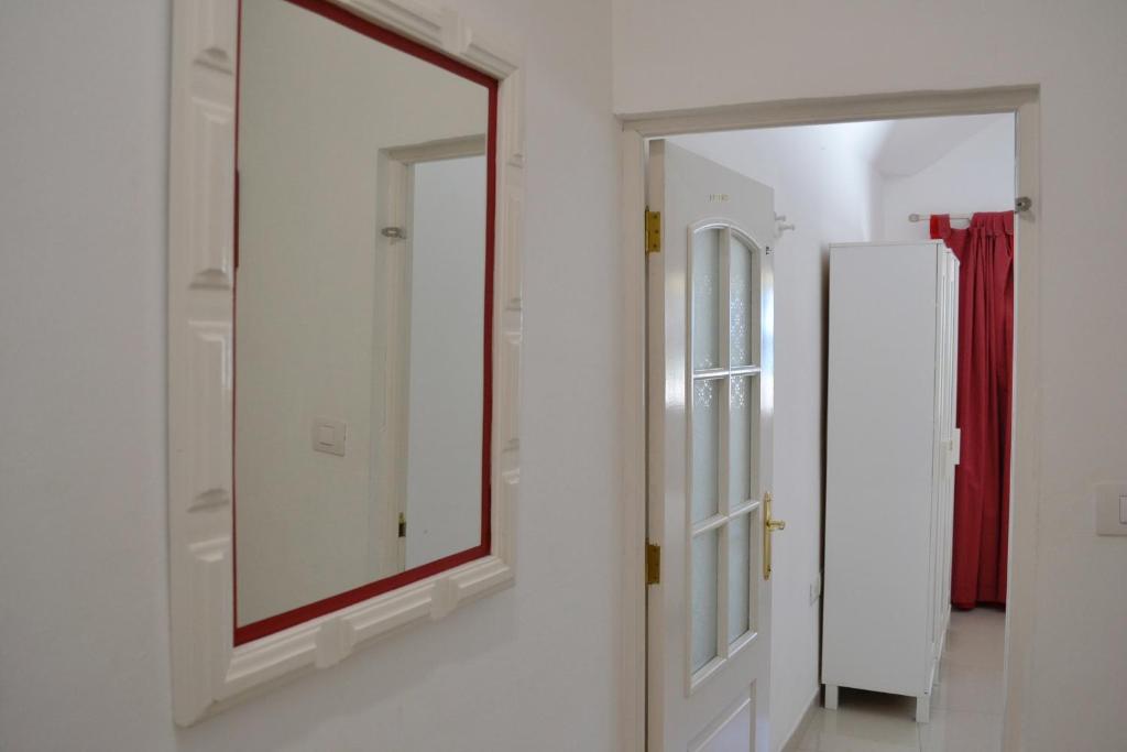 Casa Peter Los Cristianos centro a 20 metros del mar, Los ...