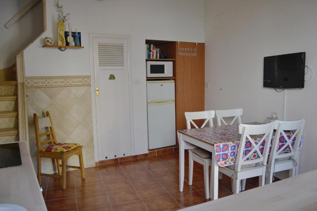 Vacation Home Casa Peter Los Cristianos centro a 20 metros ...
