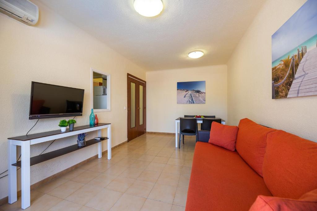 Rentalmar Pins Marina - Appartement Met één Slaapkamer (4 Volwassenen)