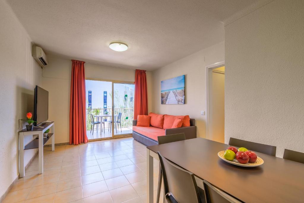 Rentalmar Pins Marina - Appartement Met één Slaapkamer (2 Volwassenen)