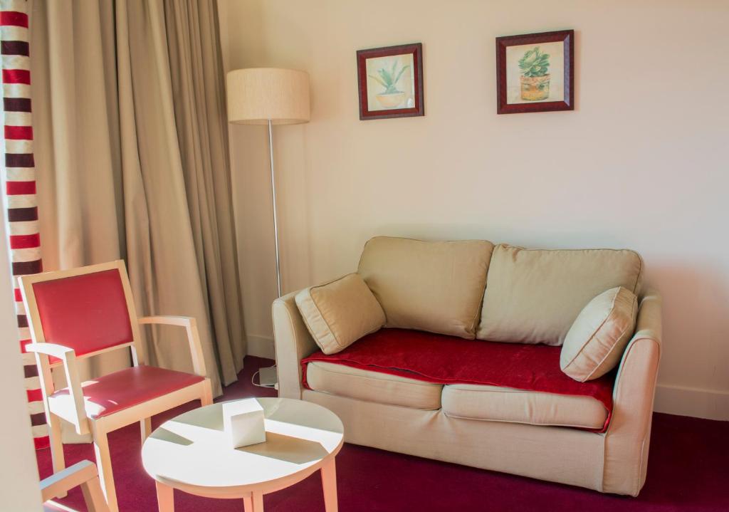 Hôtel du Parc - Habitación Triple
