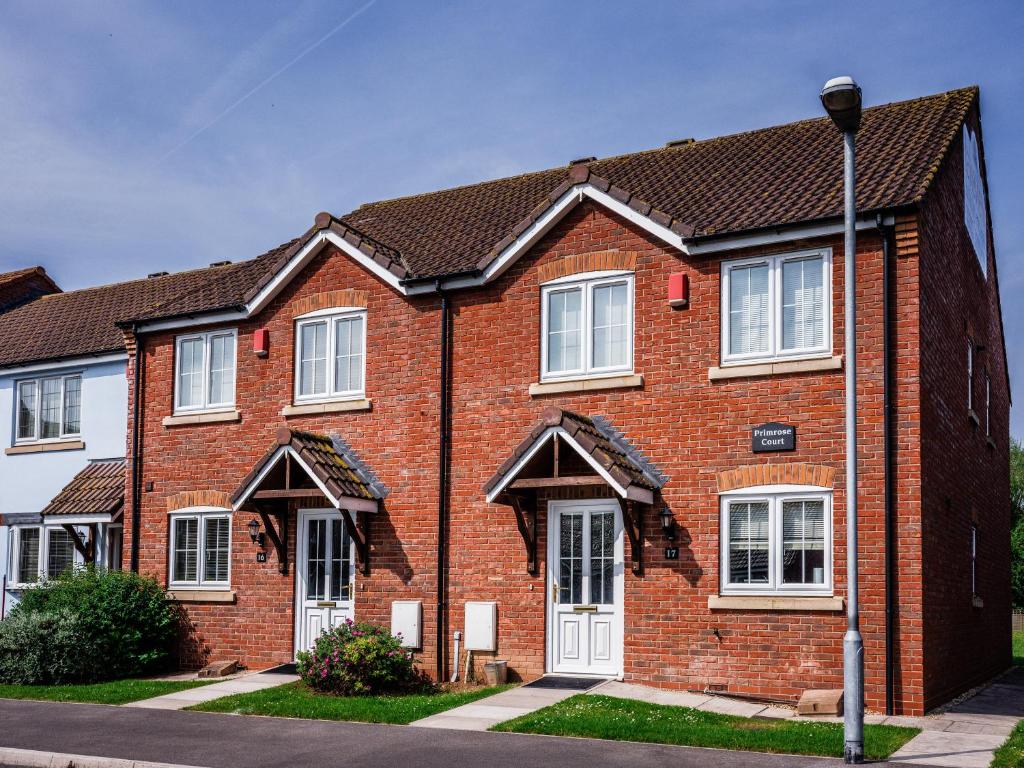 Lakeview Holiday Cottages Bridgwater Uk Booking Com