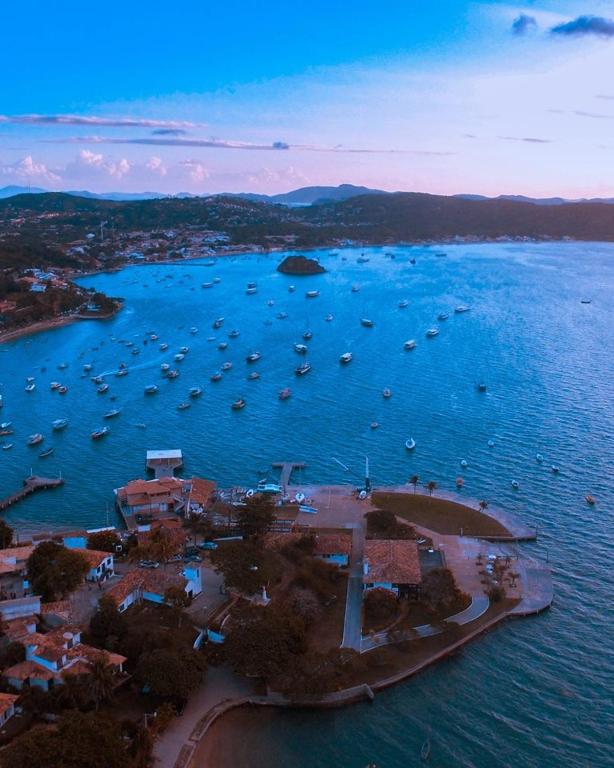  Apartamento frente a praia Armação 1