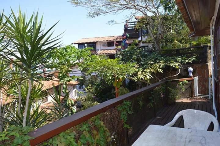  Apartamento frente a praia Armação 1