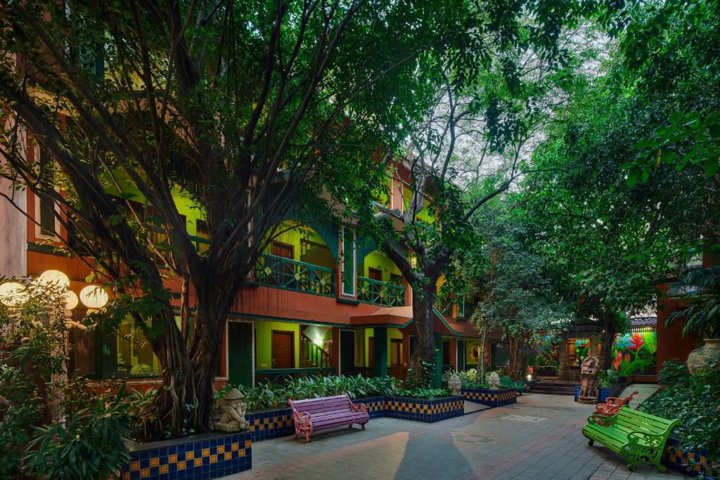Zahrada ubytování Mayfair Rourkela