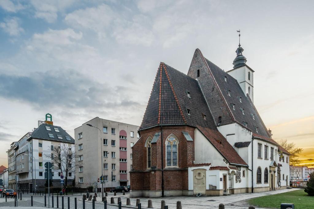 Budova, v ktorej sa apartmán nachádza