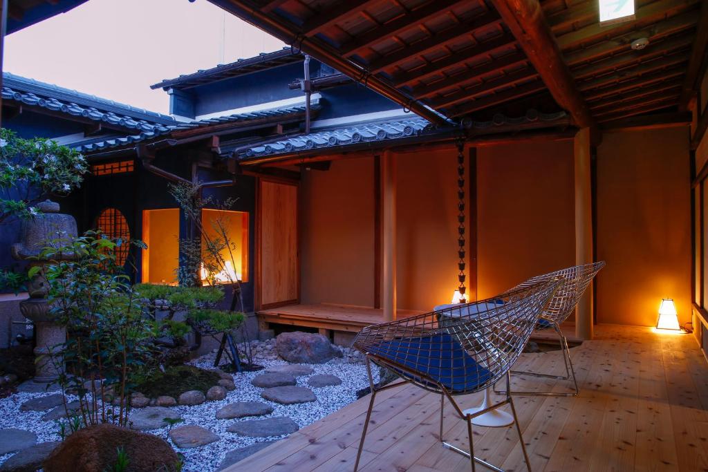 Patio nebo venkovní prostory v ubytování Kariya Ryokan Q