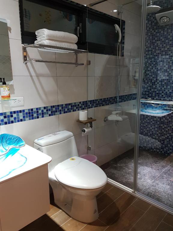 Koupelna v ubytování DuGu Hostel