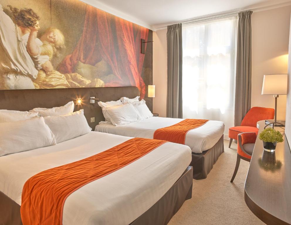 Hotel De Guise Nancy Vieille Ville - Chambre Quadruple Classique - Vue Sur Rue