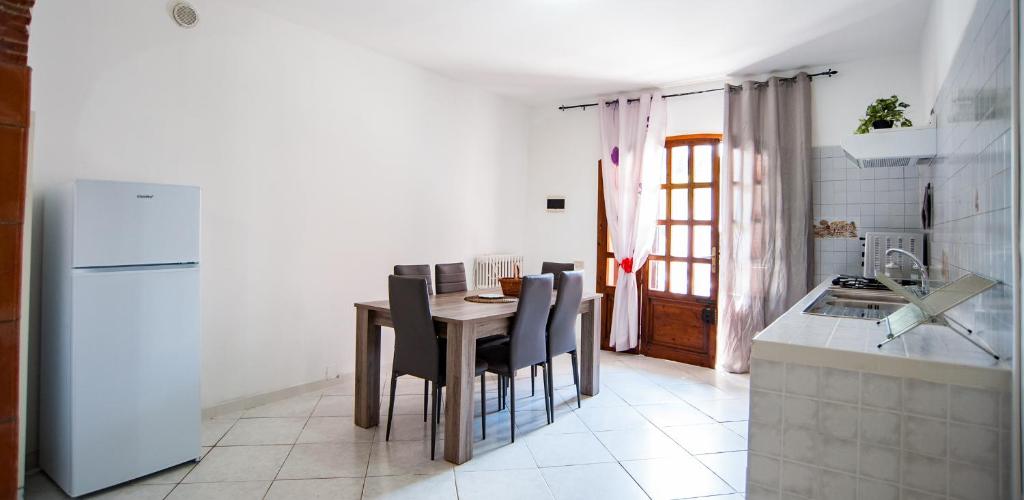 Kuchyňa alebo kuchynka v ubytovaní Agriturismo Il Maremmano