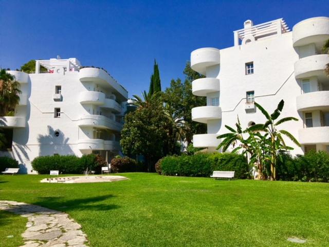 Apartment Marbella Real Playa, Spain - Booking.com