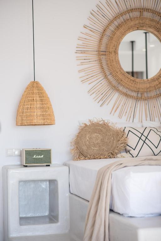 Iphimedeia Luxury Hotel & Suites - Cycladic Two-Bedroom Grand Suite