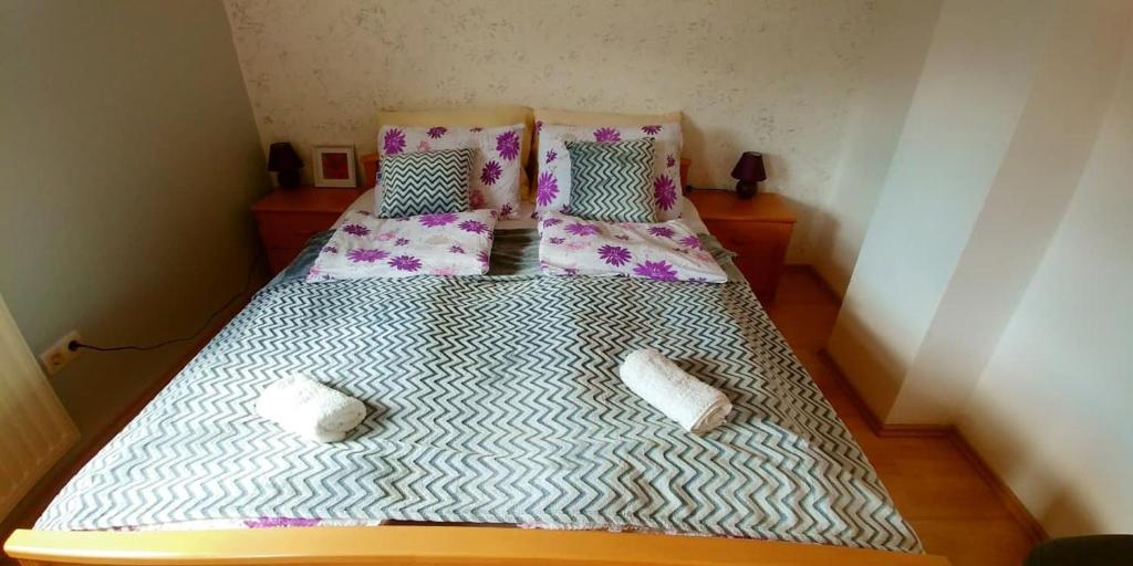 Postel nebo postele na pokoji v ubytování Guesthouse Una 1 Bihac