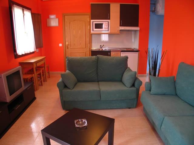 A kitchen or kitchenette at Apartamentos Las Rosas