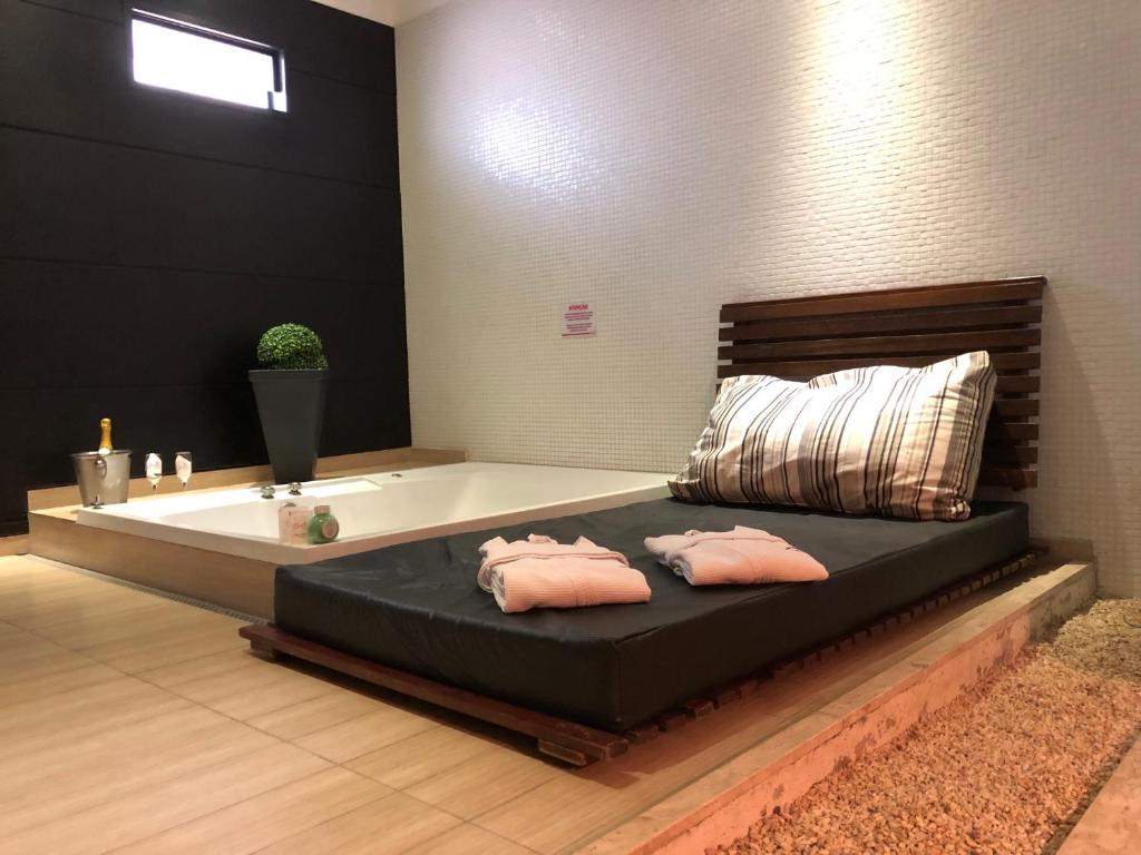  Censiv Motel (Somente Adultos)