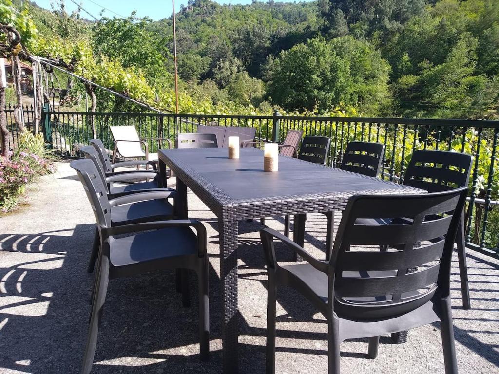 Zdjęcie z galerii obiektu Casa en Viñoas (Ribeira Sacra) w mieście Viñoás
