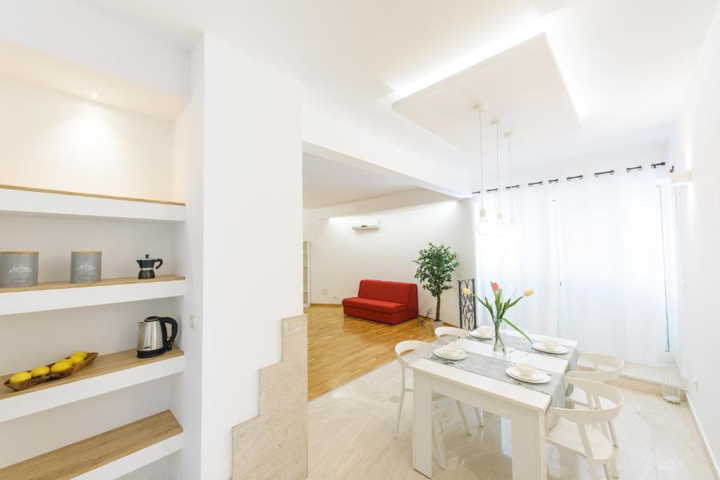Gallery image of Deluxe Beach Apartments Renata in Split