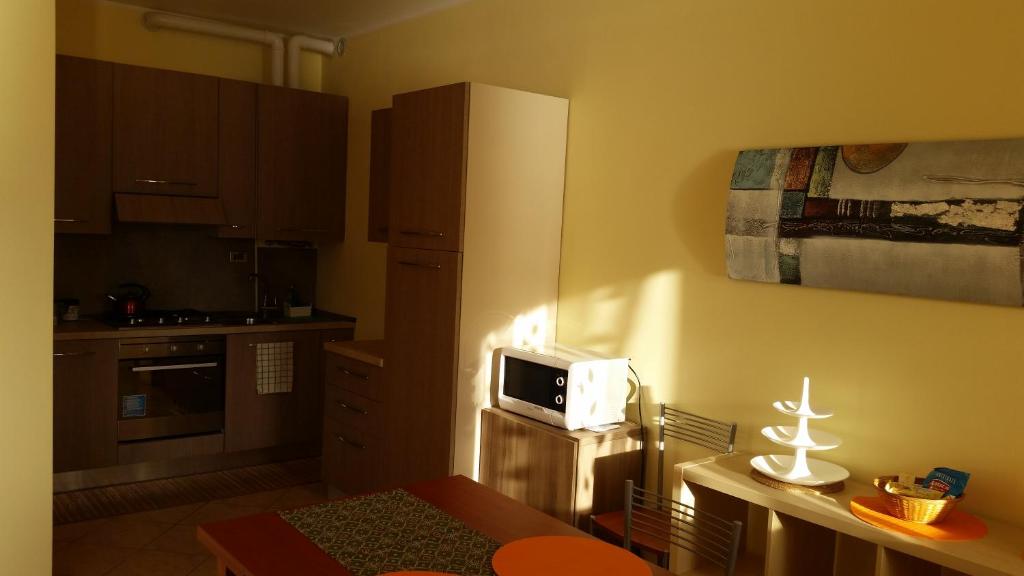 Kuchnia lub aneks kuchenny w obiekcie New Apartment Lake View 11