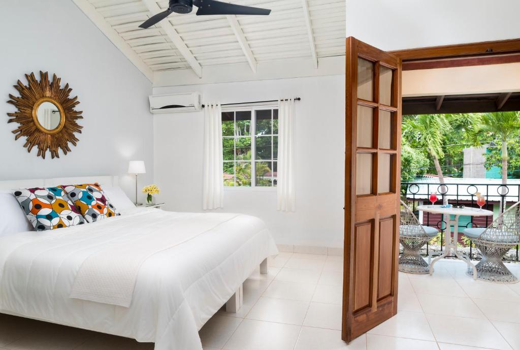 Cama o camas de una habitación en White Sands Negril
