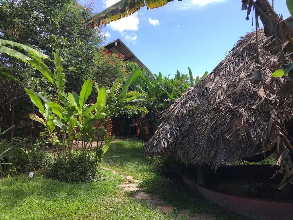  Buddy's Hostel & Pousada Alto Paraiso