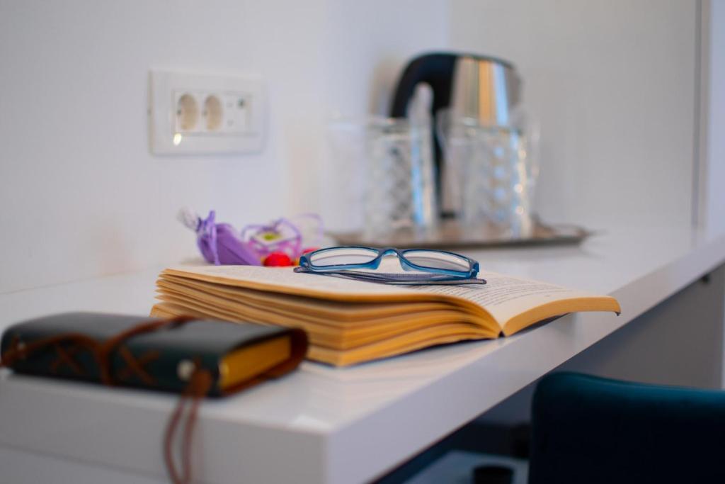 Center Luxury Rooms 3 - 7