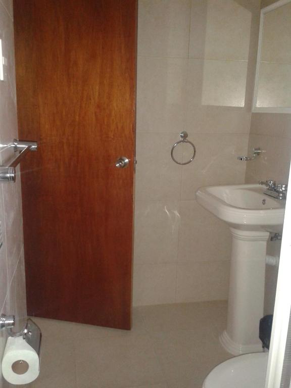 Koupelna v ubytování Hotel Playa Azul